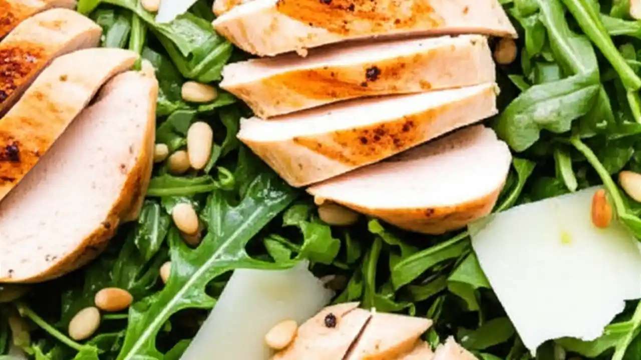 Easy Arugula Chicken Salad: Quick Prep with Rotisserie Chicken